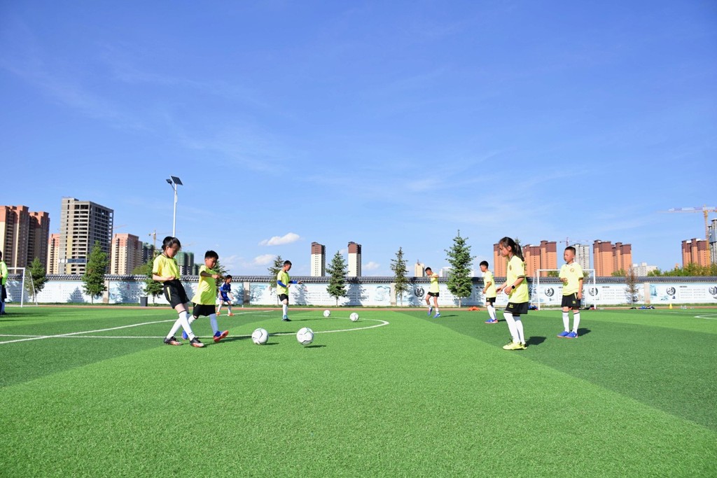 《足球教练员职称评价基本标准》发布，鼓励足球教练员扎根基层